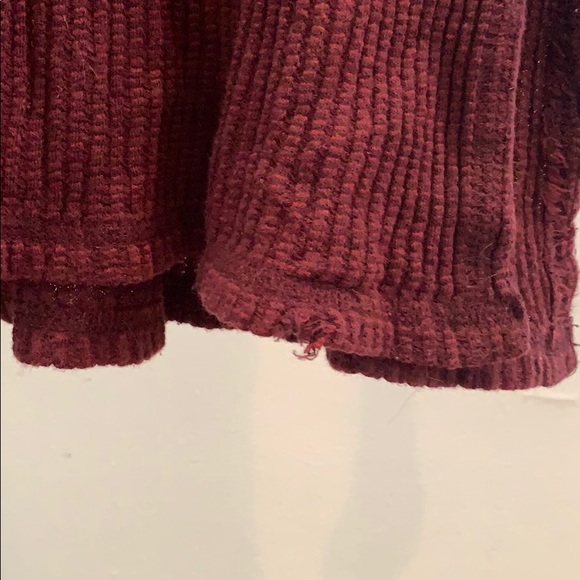 ZARA MAROON BASIC LONG SLEEVE - Picture 2 of 4